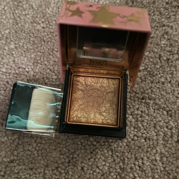 COPY - Benefit Gold rush mini highlighter - Picture 3 of 3